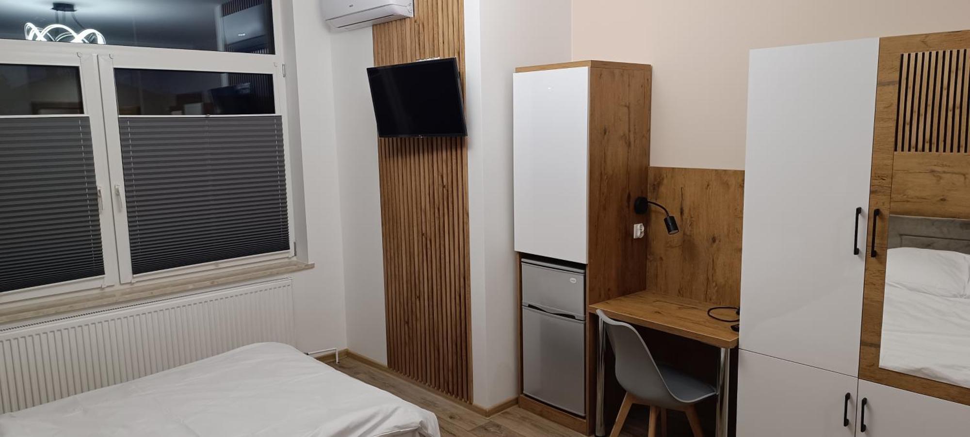 Ground Floor Rooms Ломжа Екстер'єр фото